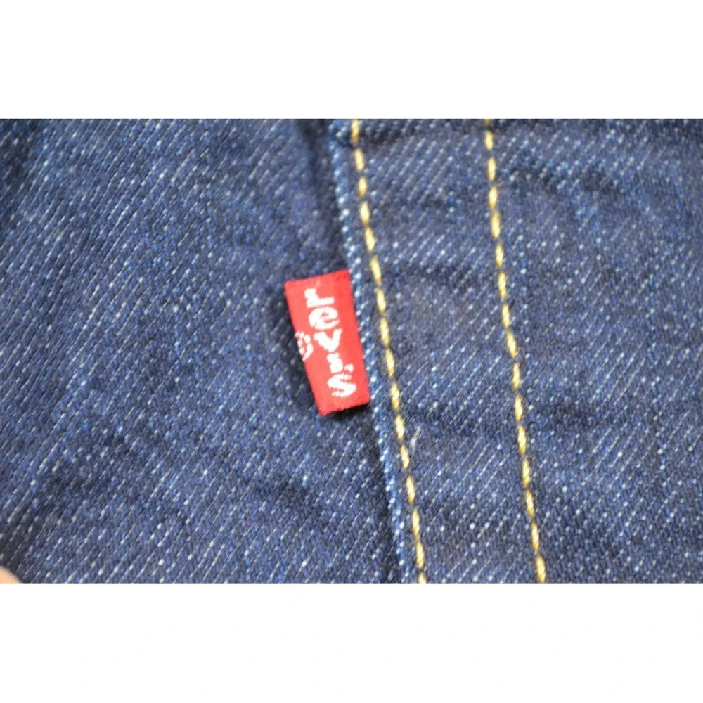 Levi's  505 Denim Blue Jeans Men's 33 x 32 (fits 32x31) Dark Wash Nwts Irregular